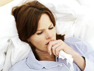 Sering Menyentuh Wajah Bisa Sebabkan Flu