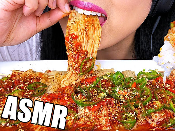 Spicy Enoki Mushroom, Makanan Favorit Youtuber Mukbang