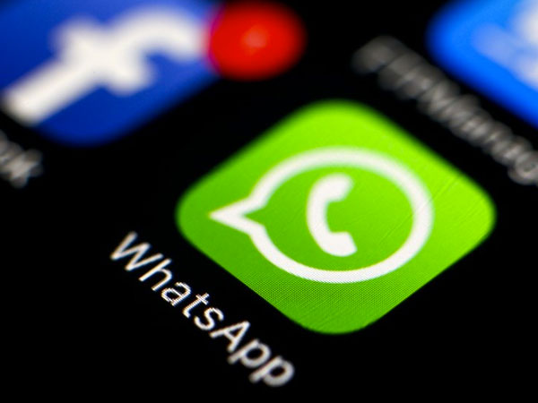 Heboh, Ada Konten Pornografi di WhatsApp yang Mudah Diakses!