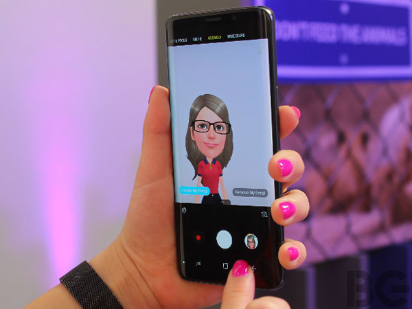 AR Emoji Galaxy S9 Dianggap Tiru Animoji iPhone X, Samsung: Jelas Besar Bedanya