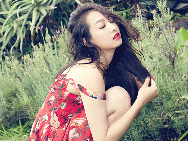 Intip Summer Fashion Victoria f(x) di Pemotretan InStyle Magazine