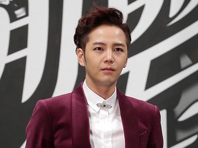 Jang Geun Suk Merasa Sosoknya 'Diselamatkan' oleh Fansnya