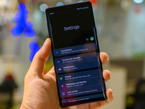 Google Dikabarkan Bakal Siapkan Mode Gelap di OS Android Q