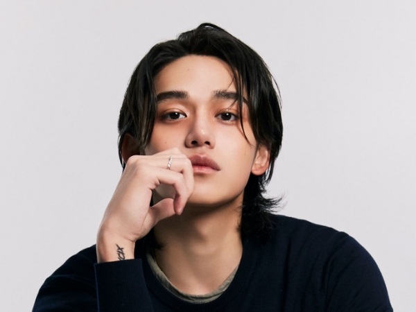 SM Entertainment Konfirmasi Debut Solo Lucas di Bulan April