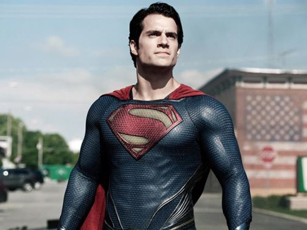 Henry Cavill Bakal Kembali Tampil sebagai Superman