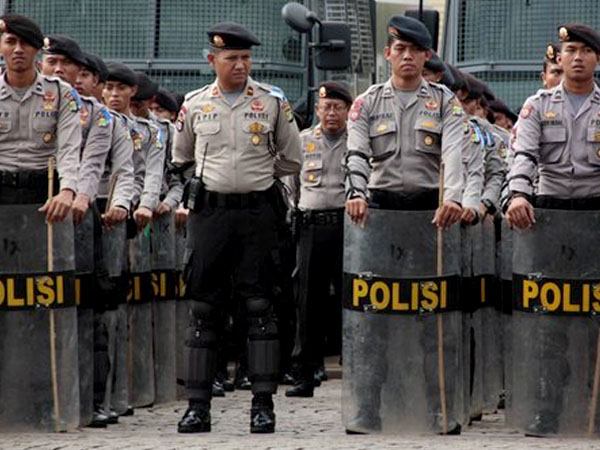 Ratusan Anggota Polisi Siap Amankan Paskah dan Libur Panjang