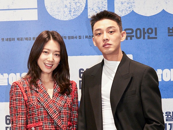 Yoo Ah In dan Park Shin Hye Saling Puji Usai Main Bareng di Film #ALIVE