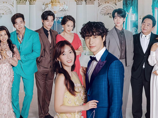 Im Soo Hyang dan Ji Hyun Woo Tampil Bersama Keluarga Besar di 'Beauty and Mr. Romantic'