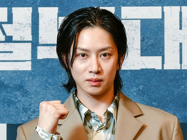 Kim Heechul Secara Pribadi Membantah Rumor Miring di Jepang