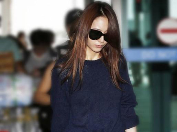 Dress Like Your Idol: Airport Fashion Chic & Casual A la Krystal f(x)