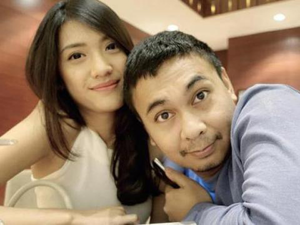 #HariPatahHatiKelurahan, Raditya Dika Resmi Lamar Annisa Aziza!