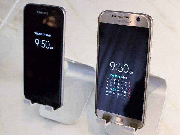 Tahun Depan, Samsung Hentikan Produksi Smartphone Galaxy S Layar Datar