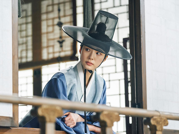 Intip Transformasi Shin Se Kyung Jadi Cowok di Drama 'Captivating the King'