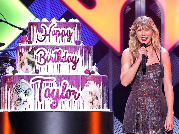 Taylor Swift Rayakan Ultah ke-30 Bareng Fans!