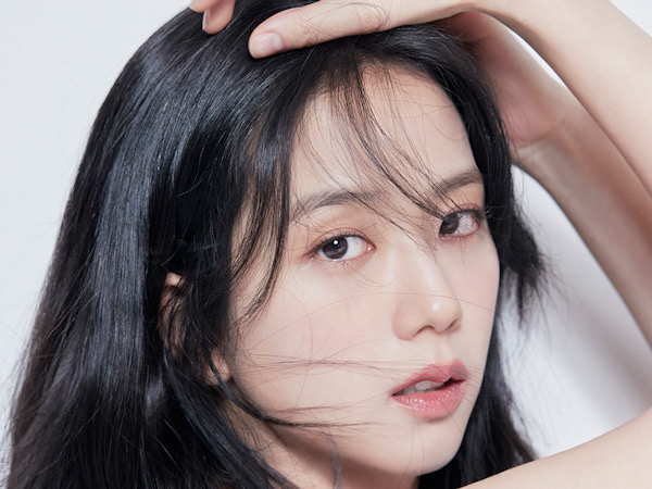 Pesona Jisoo BLACKPINK dalam Profil Baru Aktris YG Stage