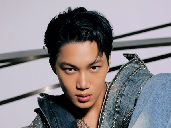 KAI EXO Tampil Menggoda dalam MV 'Rover'