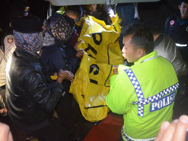 Pendaki Asal Jakarta Tewas Tersambar Petir di Gunung Prau