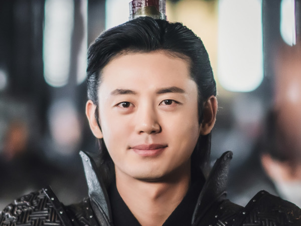 Lee Ji Hoon Buka-bukaan Soal Syuting Ulang dan Bayaran Drama River Where the Moon Rises