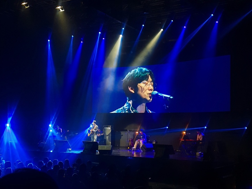 10CM Tutup Rangkaian Tur Asia 2024 'Closer to You' di Jakarta dengan Syahdu