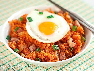 Coba Resep Simpel Buat Nasi Goreng Kimchi A la Korea Yuk!