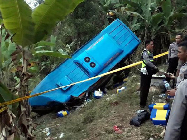 Ini Dia Sopir 'Ngesot' dari Bus Maut Sukabumi yang Ngumpet ke Jurang untuk Hilangkan Jejak