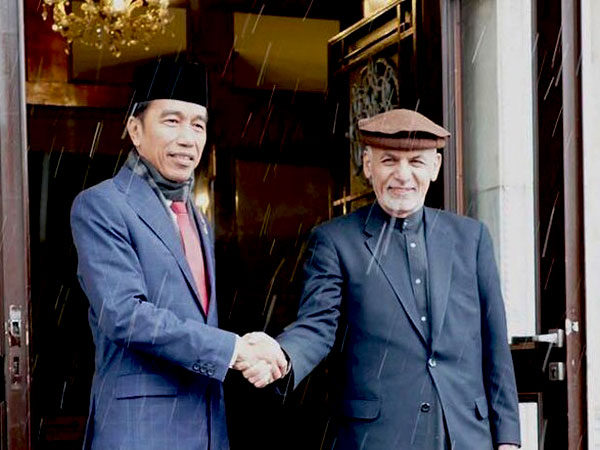 Menyingkap Lagi Cerita Menegangkan Jokowi ke Afghanistan yang Harus Siap Diroket Kanan-Kiri