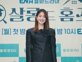 Lee Si Young Umumkan Hamil Usai Cerai, Mantan Suami Buka Suara