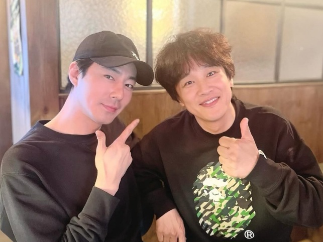 Cha Tae Hyun dan Jo In Sung Dirikan Agensi Baru, Basecamp Company