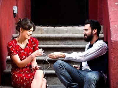 Putus dari Adam Levine, Keira Knightley Jadi Penyanyi di 'Begin Again'