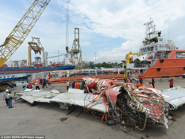 Puing Pesawat Airasia QZ8501 Sudah Tiba Di Jakarta