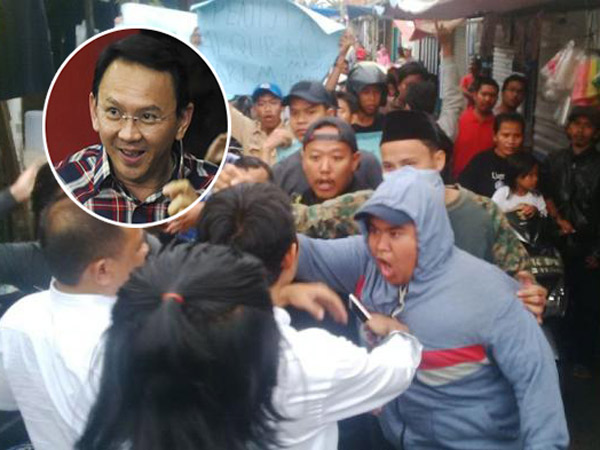 Demo Ahok Berlangsung Ricuh, Ketua RT Setempat Diduga Kena Pukul