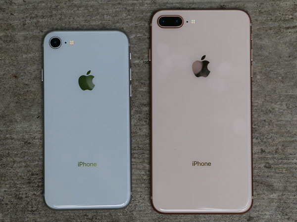 Foto-foto Penampakan iPhone 8 Plus Membengkak dan Terbelah