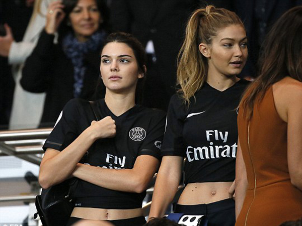 Kendall Jenner, Gigi Hadid Hingga Rihanna Jadi Suporter Dadakan Paris Saint Germain