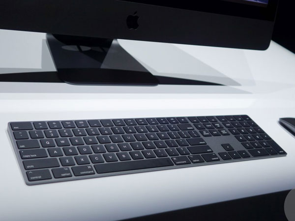 Apple Rilis 'Magic Keyboard' yang Lebih Mahal, Apa Istimewanya?