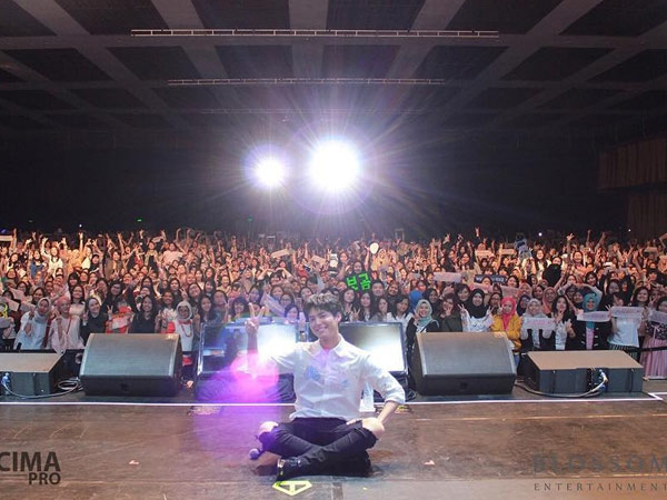 Bacakan Surat Cinta, Park Bo Gum Tutup Fanmeeting Jakarta dengan Janji dan Pesan Manis