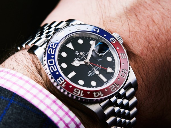 Heboh! Jam Rolex Pepsi Seharga 300 Juta Yang Diukir Tulisan 'Not For Sale'