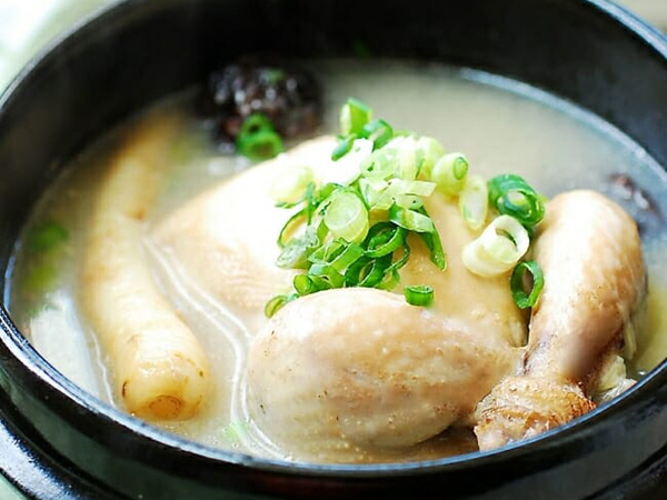 Dijamin Halal, Cobain Sup Ayam Kuah Ginseng Asli Korea di Wonjo Seoul Samgyetang