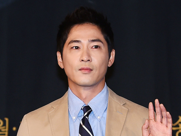 Aktor Kang Ji Hwan dan Jellyfish Ent Diperintahkan Bayar Ganti Rugi Atas Kasus Pelecehan Seksual