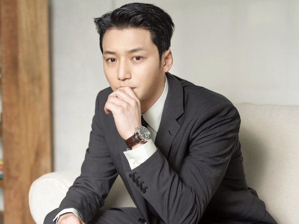 Pertimbangkan Drama Adaptasi Novel Jerman, Byun Yo Han Comeback Drama?