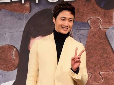 Jung Il Woo Rela Begadang Seminggu Untuk Tulis Surat Pada Fans