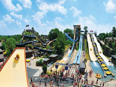 Wah, Waterpark Ini Punya 60 Seluncur Air!