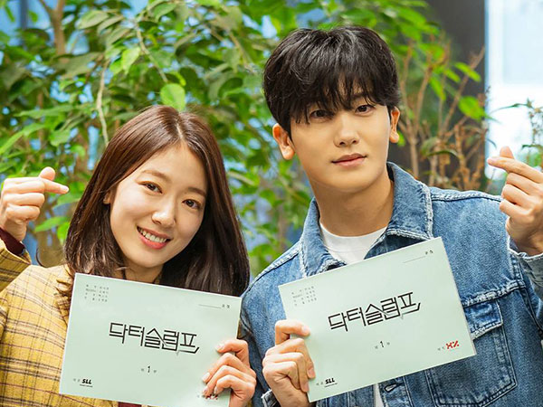 Park Hyung Sik dan Park Shin Hye Ungkap Kesan Reuni Setelah 10 Tahun