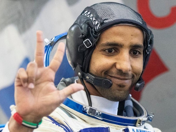 Astronot Arab Ungkap Fakta Mengenai Kontroversi Bumi Usai Pulang Dari Ruang Angkasa