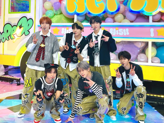 NCT WISH Resmi Menyandang Gelar Million Seller dengan Album 'poppop'