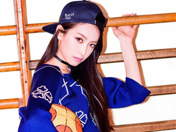 Victoria f(x) Dirumorkan Pacari Managernya, Agensi Beri Peringatan Keras