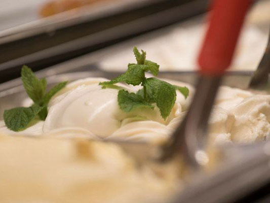 Es Krim Mayonnaise, Tren Dessert Terbaru yang Kontroversial!