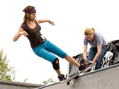 Perempuan Juga Boleh Main Skateboard Kok!
