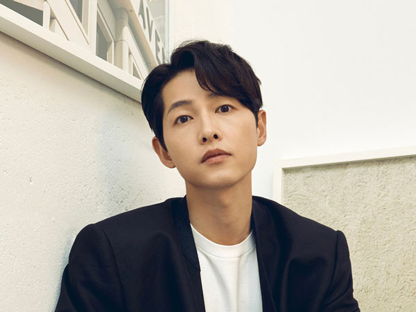 Song Joong Ki Membintangi Film Baru Netflix, Jadi Orang Korea Utara!