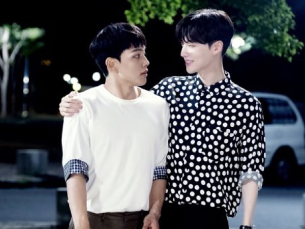 Ahn Jae Hyun & Yeo Jin Goo Siap Pamerkan Bromance Menggemaskan di 'Reunited World'