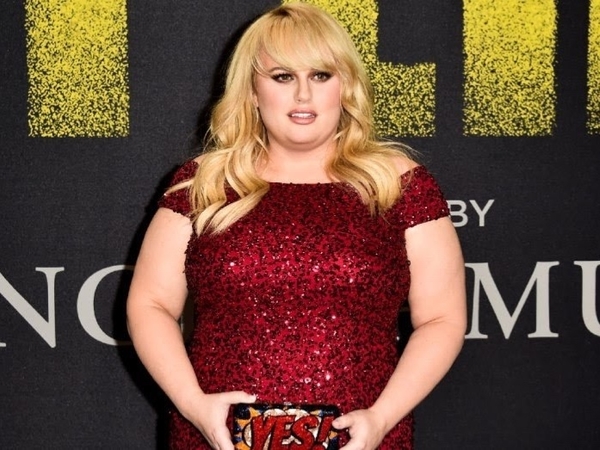 Rebel Wilson Berikan 'Kode' Pitch Perfect 4 Tengah Digarap!